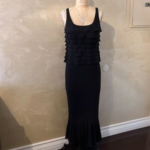 BANANA REPUBLIC RUFFLE BLACK MAXI SKIRT